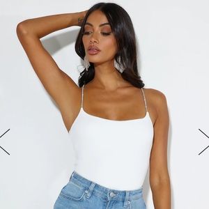 Hello Molly White Bodysuit size small